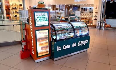 Centro comercial La Rambla - San Borja